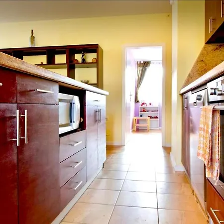 Apartament Luxury Place, Great For Families, 3bed, 1,5bath *