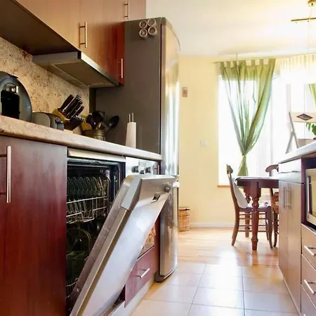 Luxury Place, Great For Families, 3bed, 1,5bath * Sofia