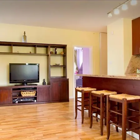 Luxury Place, Great For Families, 3bed, 1,5bath Sofia